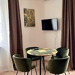 Appartement New Metro Pozzo Strada